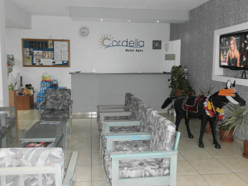 Cordelia Hotel Apartments ไอยานาปา ภายนอก รูปภาพ