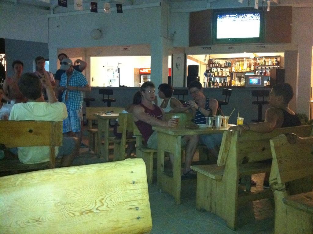 Cordelia Hotel Apartments ไอยานาปา ภายนอก รูปภาพ