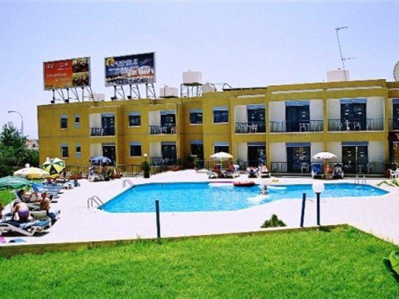 Cordelia Hotel Apartments ไอยานาปา ภายนอก รูปภาพ