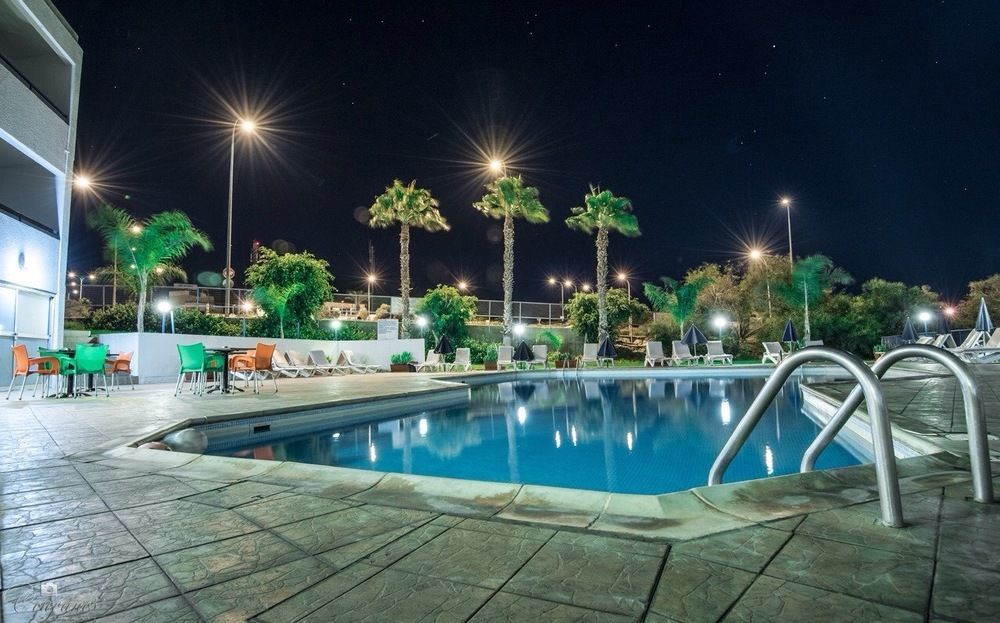 Cordelia Hotel Apartments ไอยานาปา ภายนอก รูปภาพ