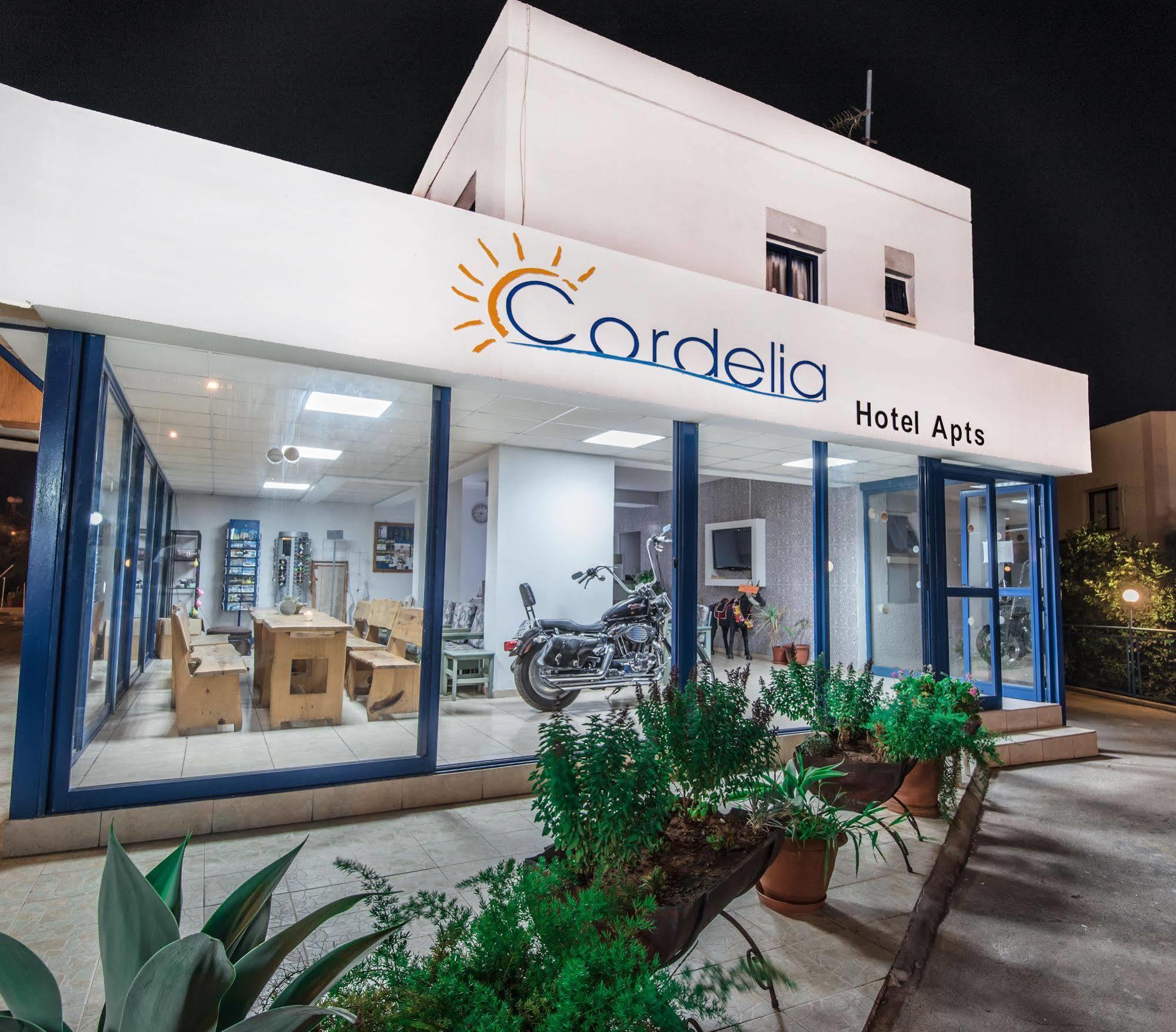 Cordelia Hotel Apartments ไอยานาปา ภายนอก รูปภาพ