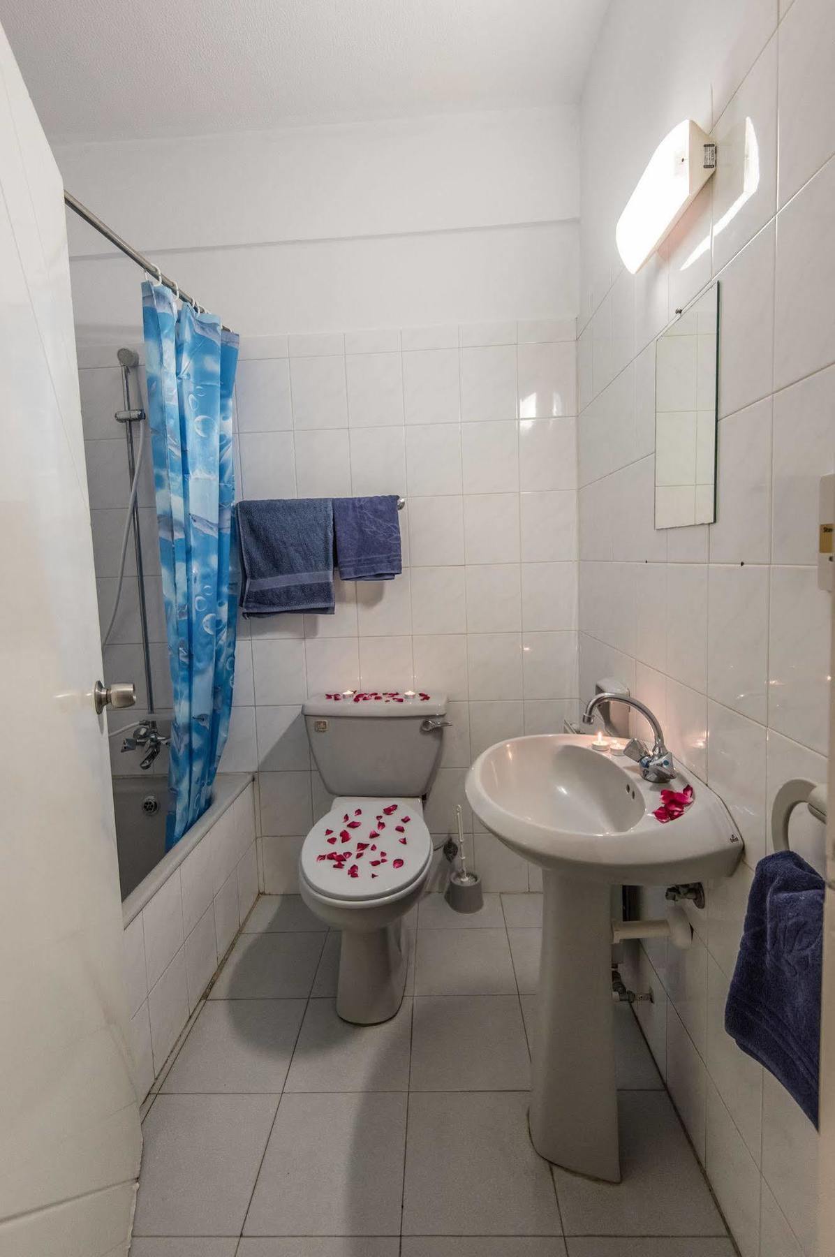 Cordelia Hotel Apartments ไอยานาปา ภายนอก รูปภาพ