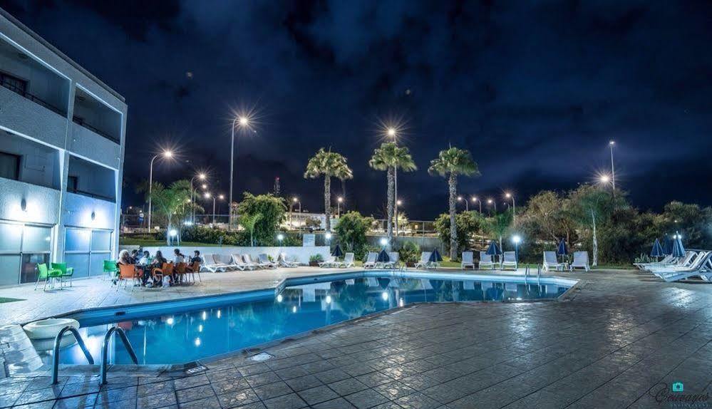 Cordelia Hotel Apartments ไอยานาปา ภายนอก รูปภาพ